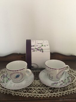 Hrnečky na kávu motiv levandule v krabici - 3