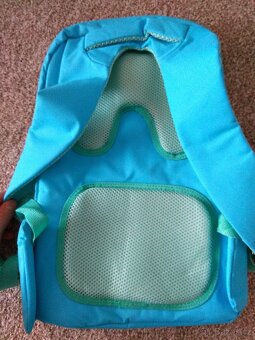 Nový batoh Avon s vnitřním organizérem - 3