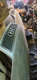 Kapota maska audi A6 4B C5 predface - 3