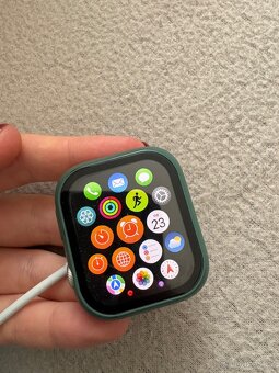 Apple Watch SE (2022) 44 mm GPS, Starlight, TOP stav+výbava - 3