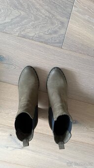 Dámské kožené khaki kozačky - 3