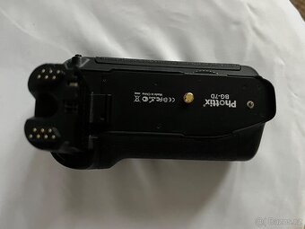 Bateriový girp pro Canon 7D - 3