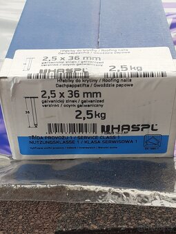 Šindel+ hřebíky - 3