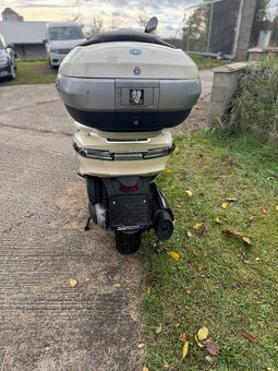 PIAGGIO X10 350  ABS ASR - 3