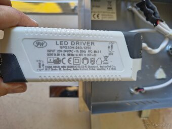 Stropní LED světlo - 3
