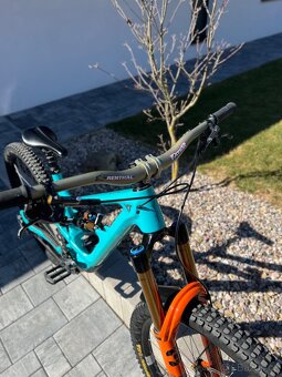 YT Industries Capra Core 4 - 3