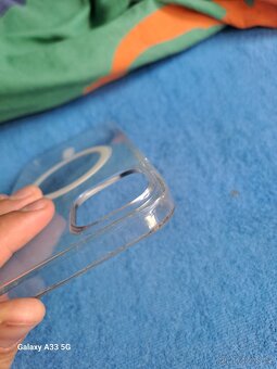 Dobrý den prodávám tři kryty na telefon iphone 14 plus. - 3