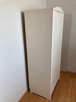 Dětská skříň IKEA bílá - 3