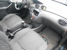 Ford Focus 1,8 TDCi -r.v. 2004 - na díly - 3