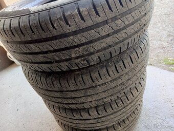 Prodám pneu 195/65R15 Barum r.v.2020 - 3