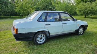 Lada Samara - 3