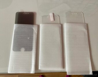 Apple iPhone SE2 - 3