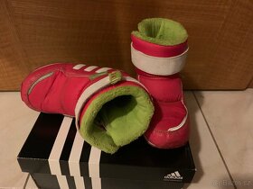Zimní botičky značky Adidas - 3