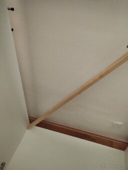 Šatní skříň - 3