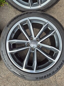 5x112 r19 Original Audi-Letni pneu - 3