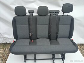 PRODÁM TROJSEDAČKU S INTEGROVANÝMI PÁSY RENAULT MASTER 2019 - 3