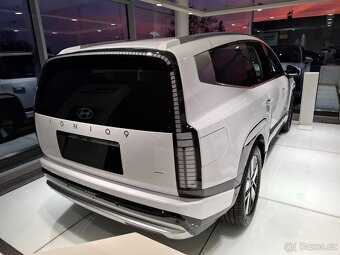 IONIQ 9 PREMIUM 110kWh 226kW 4x4 - 3