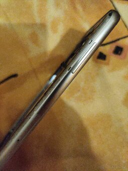 Galaxy A8 na ND (základní deska, rám a šuplíčky) - 3