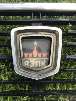 Maska Moskvič 2140 - 3