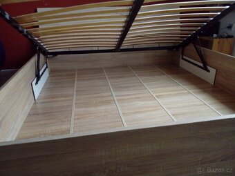 Manželská postel 180x200 cm - 3