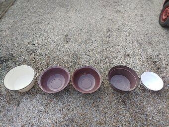 Hrnce,kýble,zadělavací mísy, škopky - 3