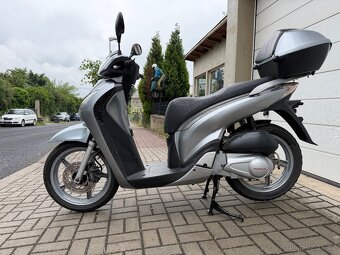 Akce Víkend sleva 2000,- Honda SH 125i - 3