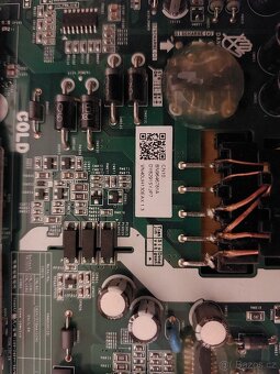 Samsung UE40NU7182U / Základová deska - 3