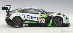 1:18 Aston Martin Vantage GT3 V12 Bathurst 2015 Autoart - 3