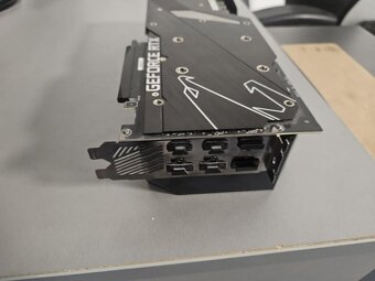 GIGABYTE AORUS GeForce RTX 3080 Ti MASTER 12G - 3