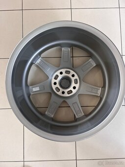 Alu kolo Ronal R51 18" nové 8Jx18H2 - 3