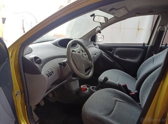 Toyota Yaris na náhradní díly levně - 3