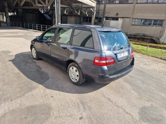 Fiat Stilo 1.6 16v R.v 2004 - 3
