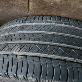 MICHELIN LATITUDE TOUR HP 215 65 R16 - 3