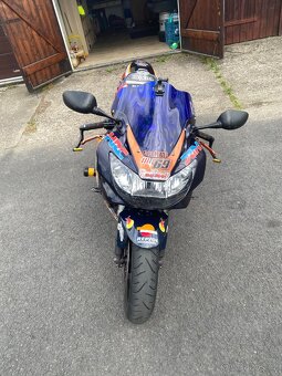 Honda CBR 929 rr - 3