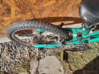Dětské kolo pneu 20x1.75x2 - 3