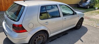 Golf 4 1.6 benzín - 3