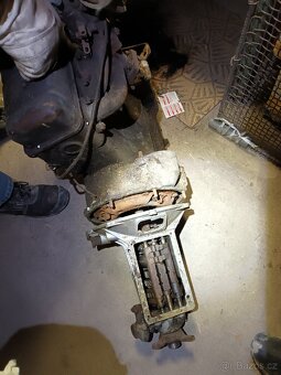 Motor s prevodovkou ze Spartaka - 3