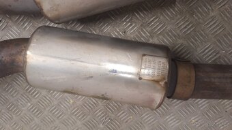 Díly audi s7 chladič, miltek resonator - 3