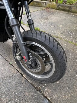 Kawasaki Gpz 750 - 3