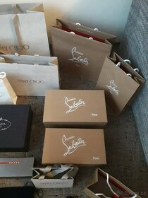 Prada, Hogan, Jimmy Choo, Christian Louboutin - 3