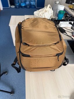 Batoh Peak Design travel backpack 45l coyote - 3