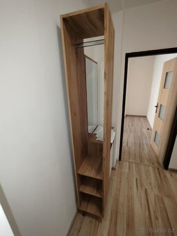 Botník s věšákem - 3