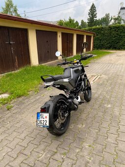 Husqvarna Svartpilen 401 - 3