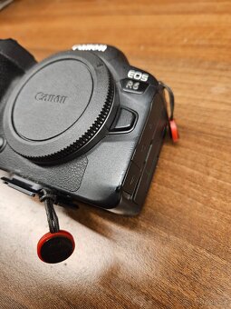 Canon EOS R6 - 3