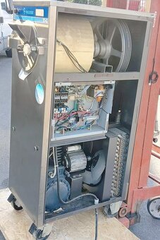 Stroj na kopečkovou zmrzlinu Frigomat T4 s revizí - 3