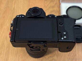 Fujifilm X-S20/ Sigma 18-50 f2.8/ XC 15-45 - 3