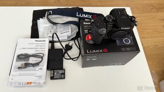 Panasonic Lumix GH4 - tělo, perfektní stav, cca 3000 snímků - 3