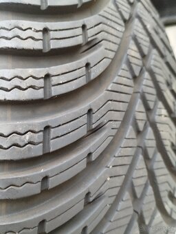 Pneu 205/55/16.Zimni.Klebr - 3