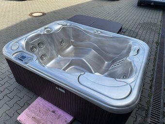 Vířivka USA Hot spring Jett seter - 3