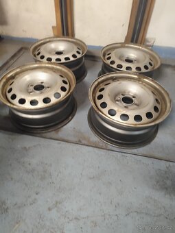 Prodám plechové disky 5x108 ET46 - 3